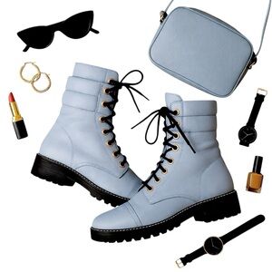 Stuart Weitzman Light Blue Leather Combat Lace Up Boots Made in Spain Women’s 8